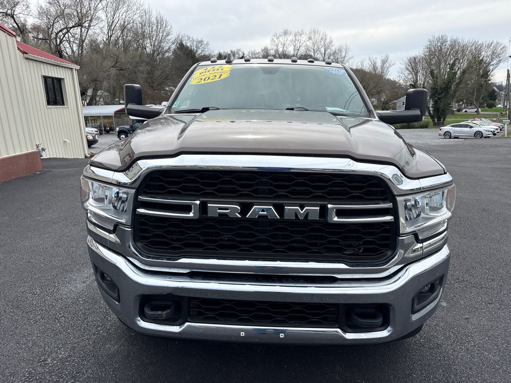 Photo 8 of this RAM 3500
