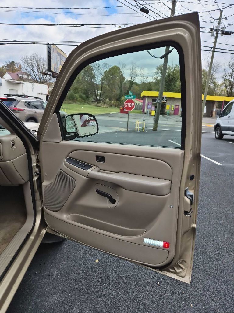 Photo 16 of this CHEVROLET SILVERADO 1500