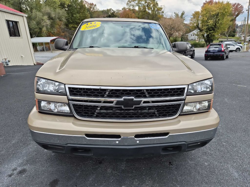 Photo 8 of this CHEVROLET SILVERADO 1500
