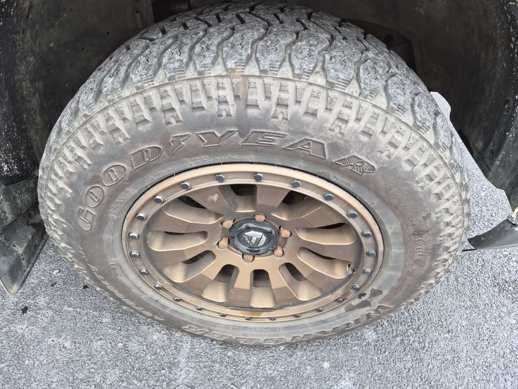 Photo 22 of this CHEVROLET SILVERADO 1500