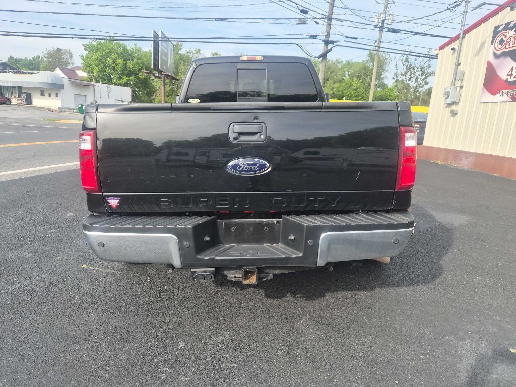 Photo 4 of this FORD F450