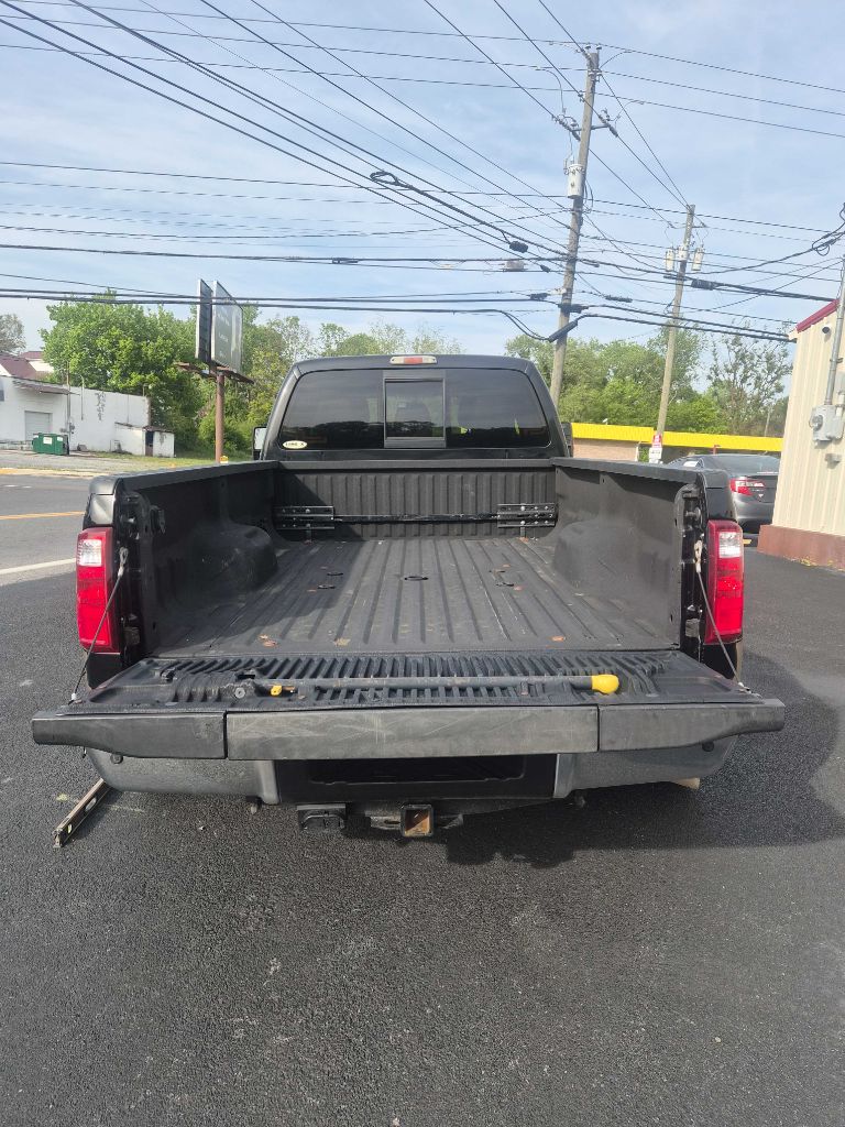 Photo 13 of this FORD F450