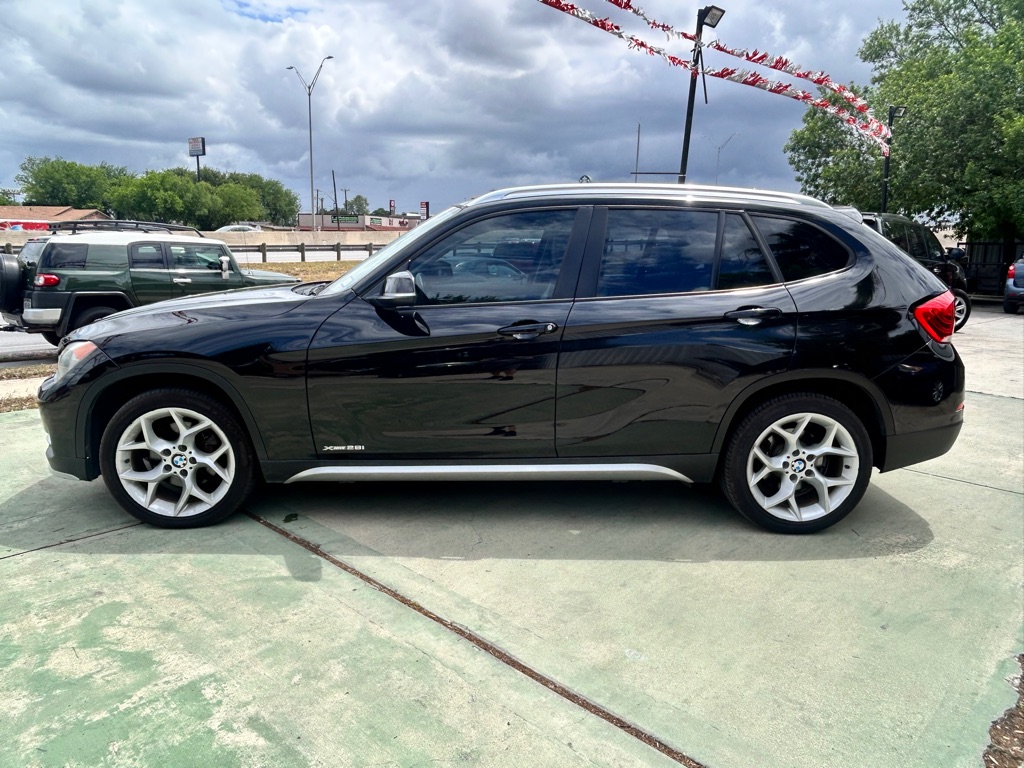 Photo 8 of this BMW X1