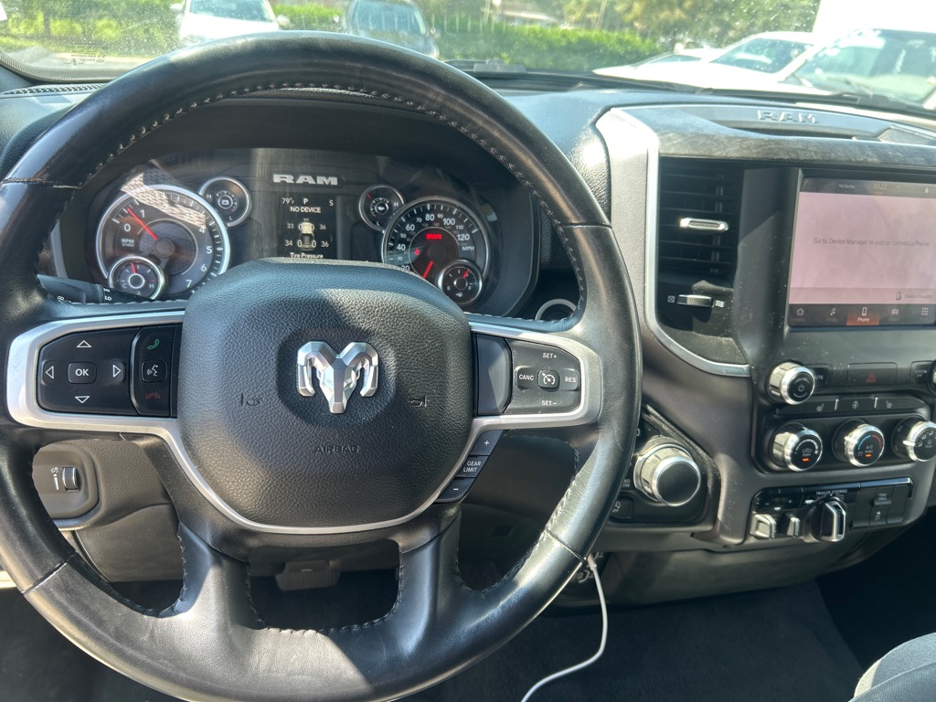 Photo 7 of this RAM 1500