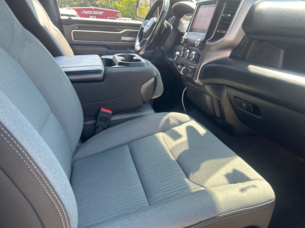 Photo 11 of this RAM 1500