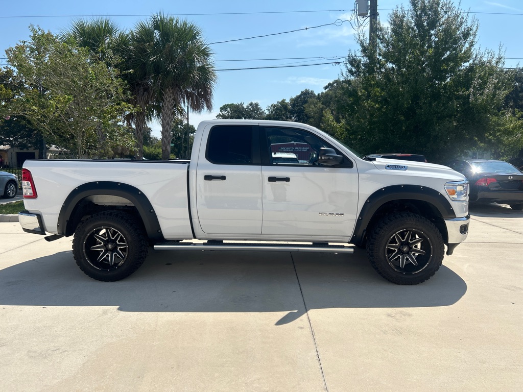 Photo 4 of this RAM 1500