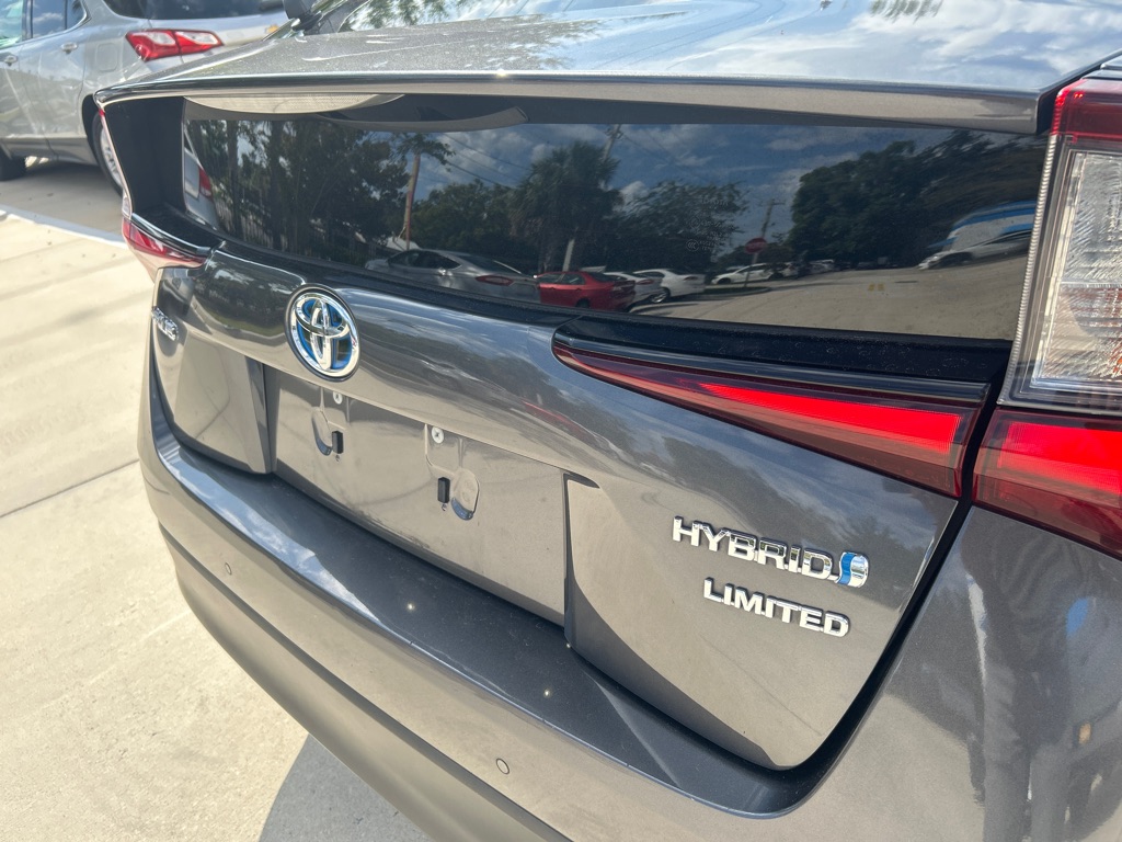 Photo 16 of this TOYOTA PRIUS