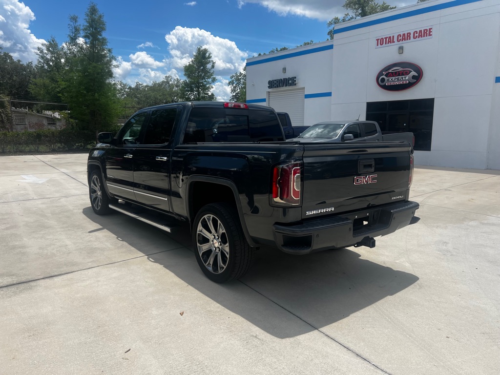 Photo 7 of this GMC SIERRA