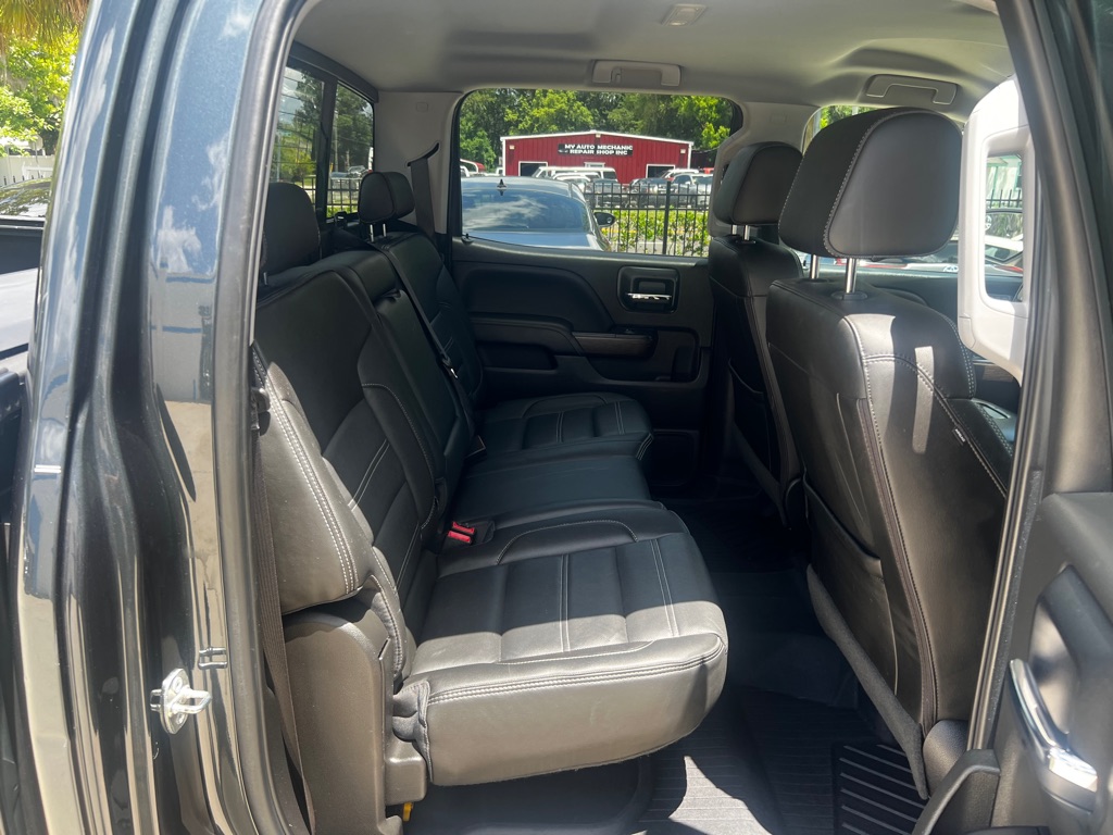 Photo 12 of this GMC SIERRA
