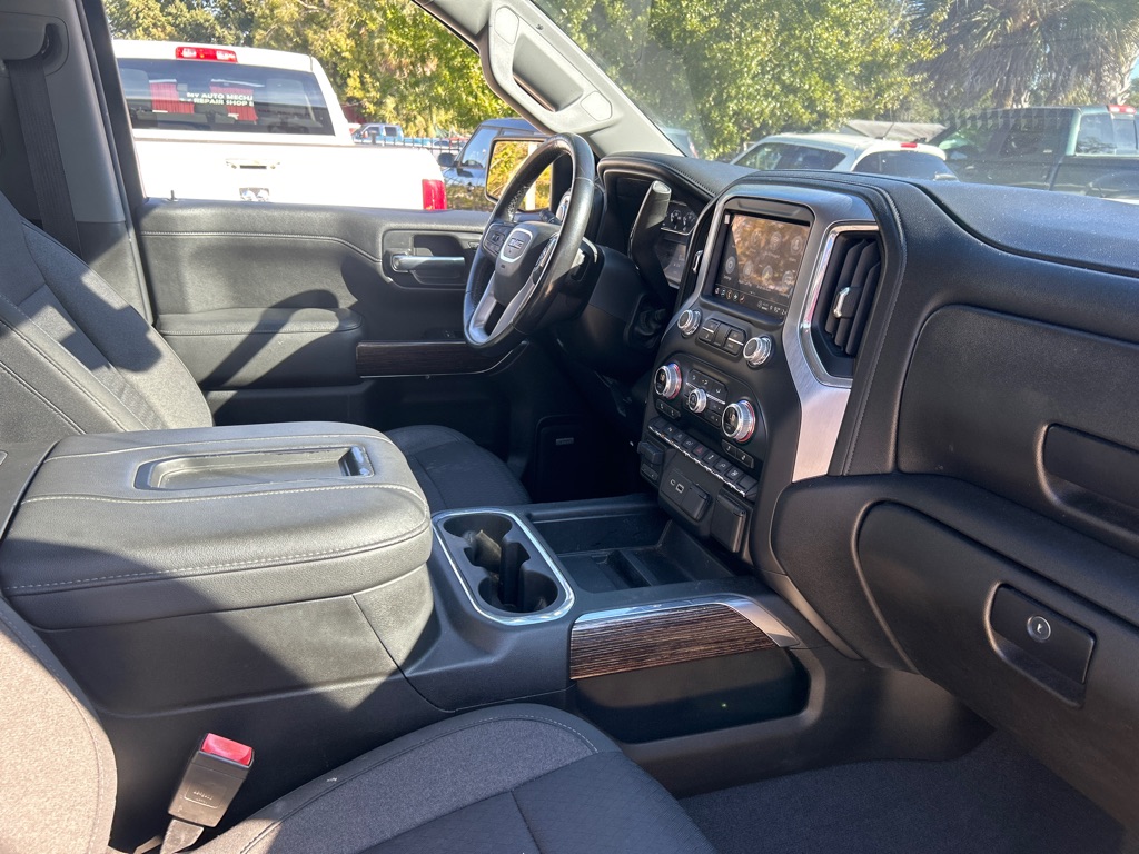 Photo 13 of this GMC SIERRA