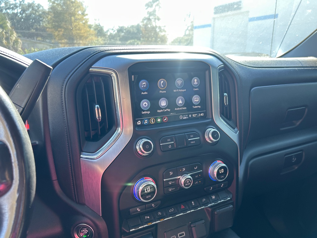 Photo 10 of this GMC SIERRA
