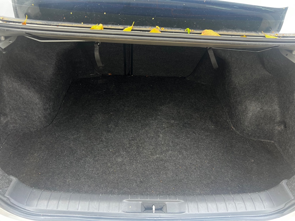 Photo 13 of this NISSAN ALTIMA