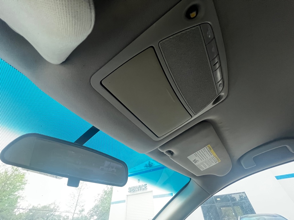Photo 18 of this NISSAN ALTIMA