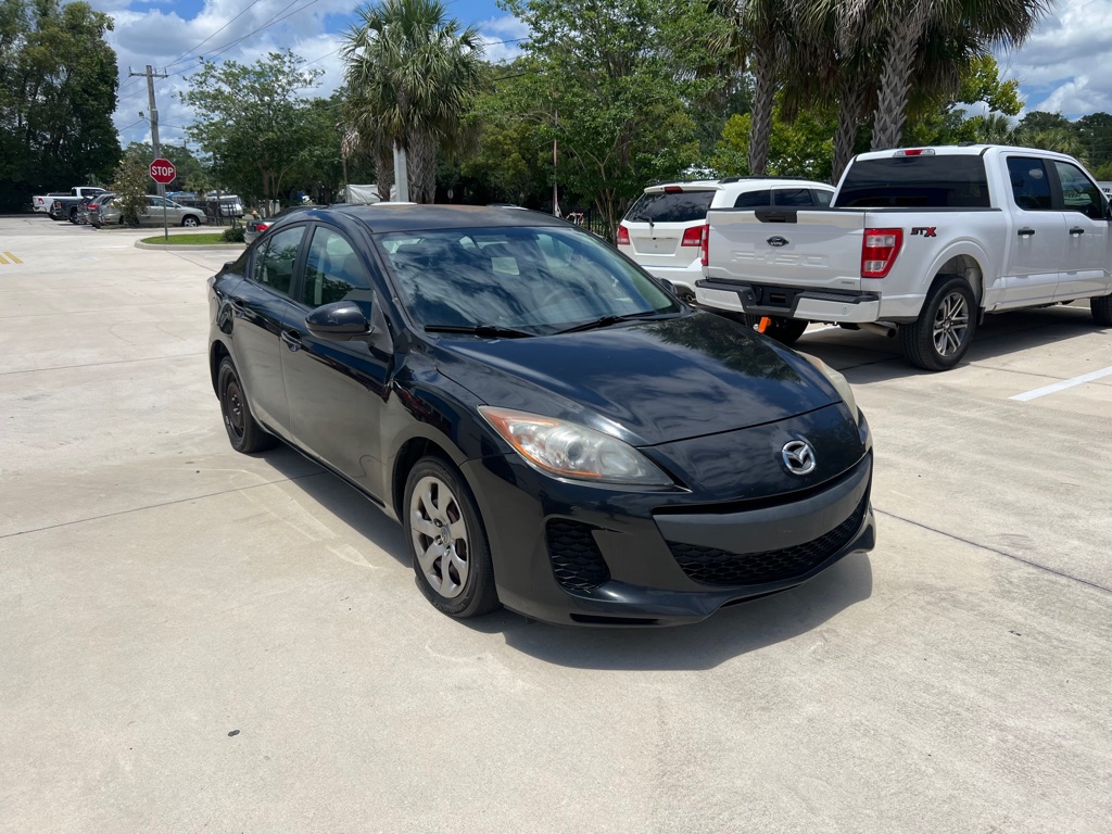 Photo 3 of this MAZDA 3