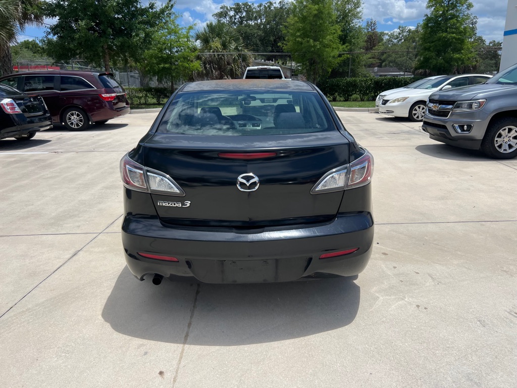 Photo 6 of this MAZDA 3