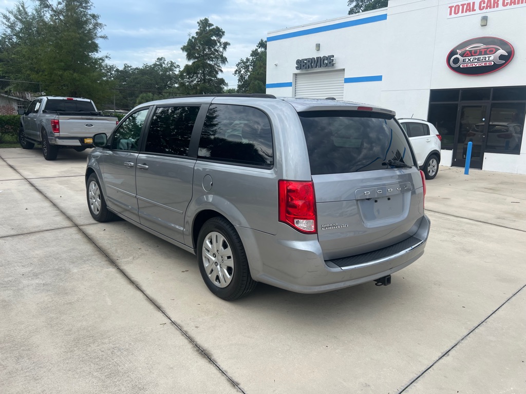 Photo 7 of this DODGE GRAND CARAVAN