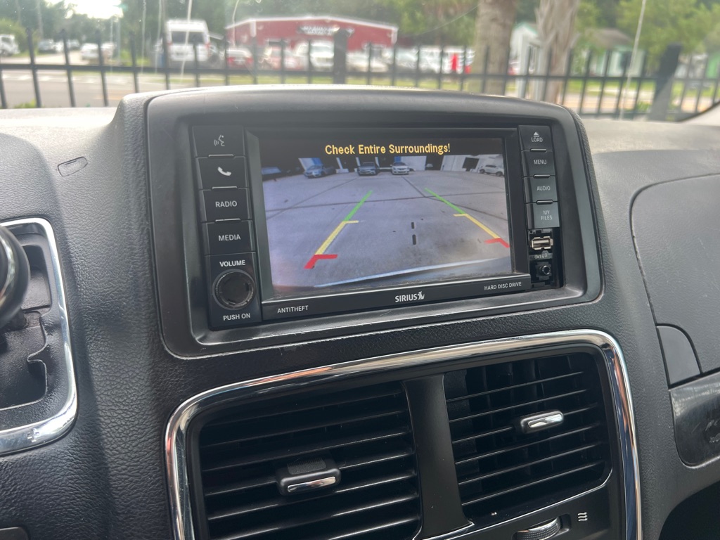 Photo 19 of this DODGE GRAND CARAVAN