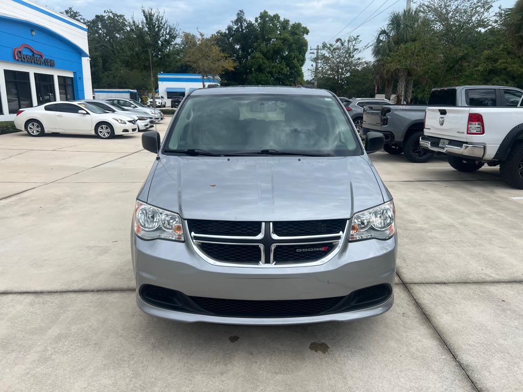 Photo 2 of this DODGE GRAND CARAVAN