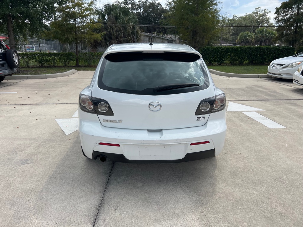 Photo 6 of this MAZDA 3