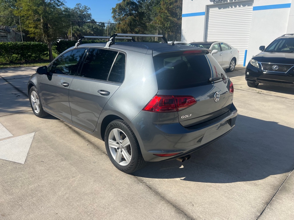 Photo 7 of this VOLKSWAGEN GOLF