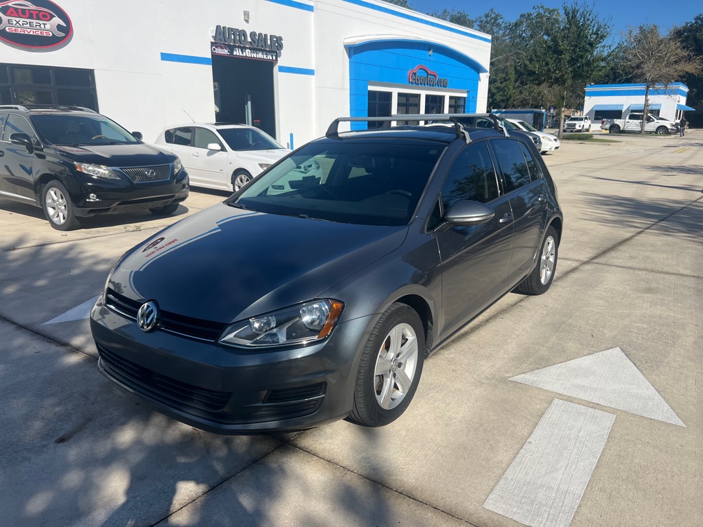 2017 VOLKSWAGEN GOLF