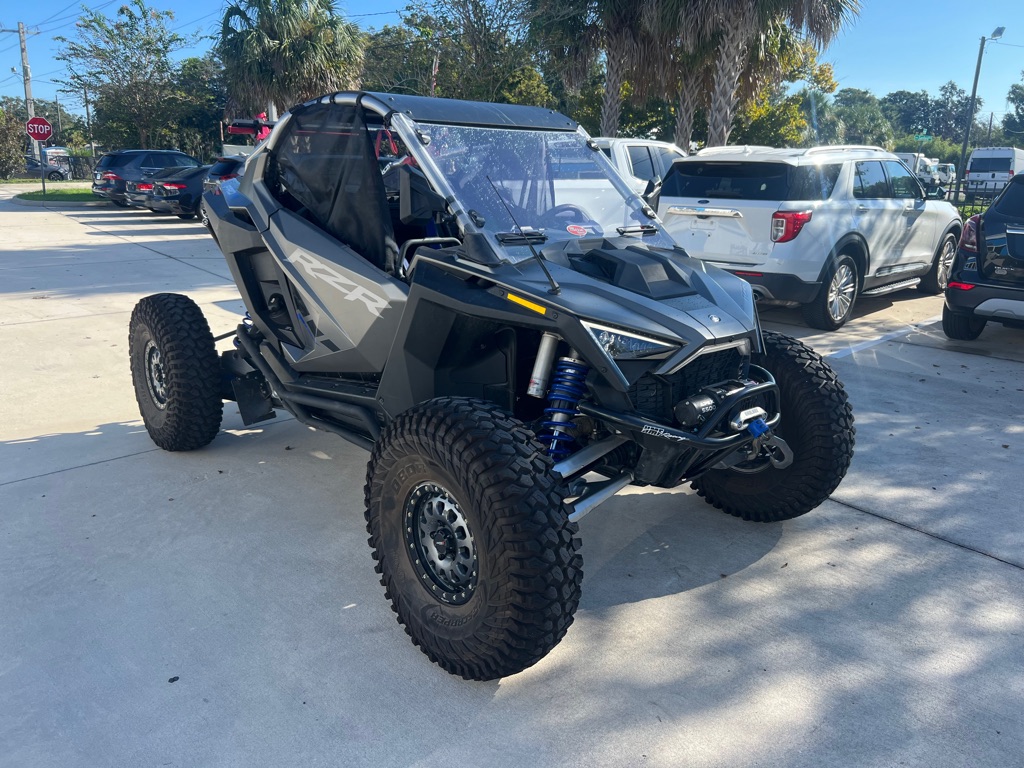 Photo 3 of this POLARIS RZR PRO R