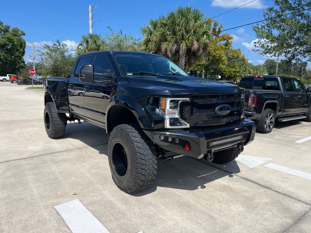 Photo 3 of this FORD F250