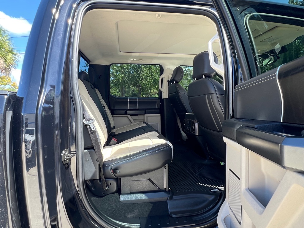 Photo 13 of this FORD F250
