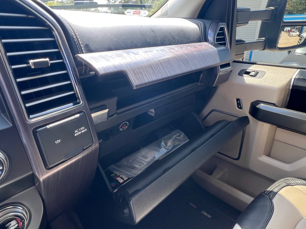 Photo 25 of this FORD F250