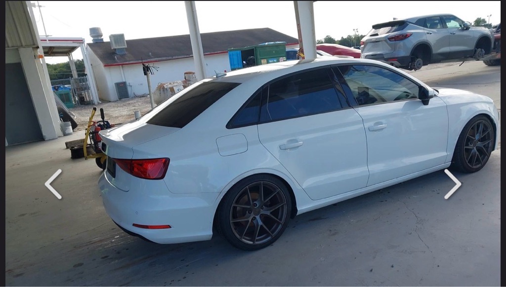 Photo 4 of this AUDI A3
