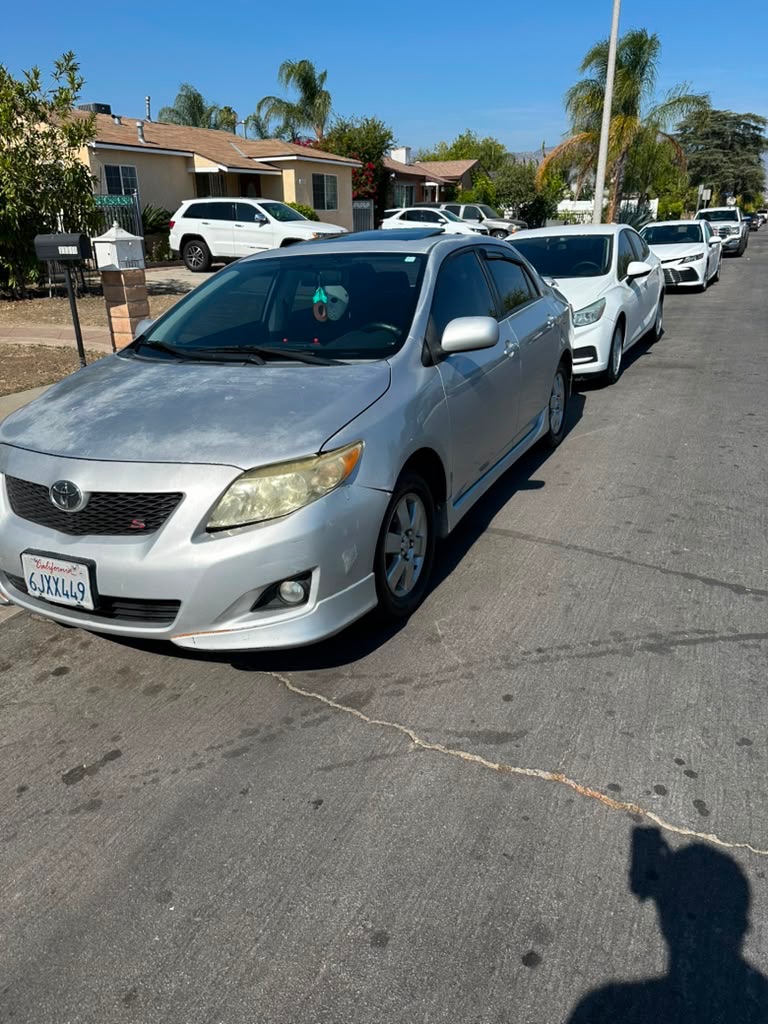 Photo 4 of this TOYOTA COROLLA