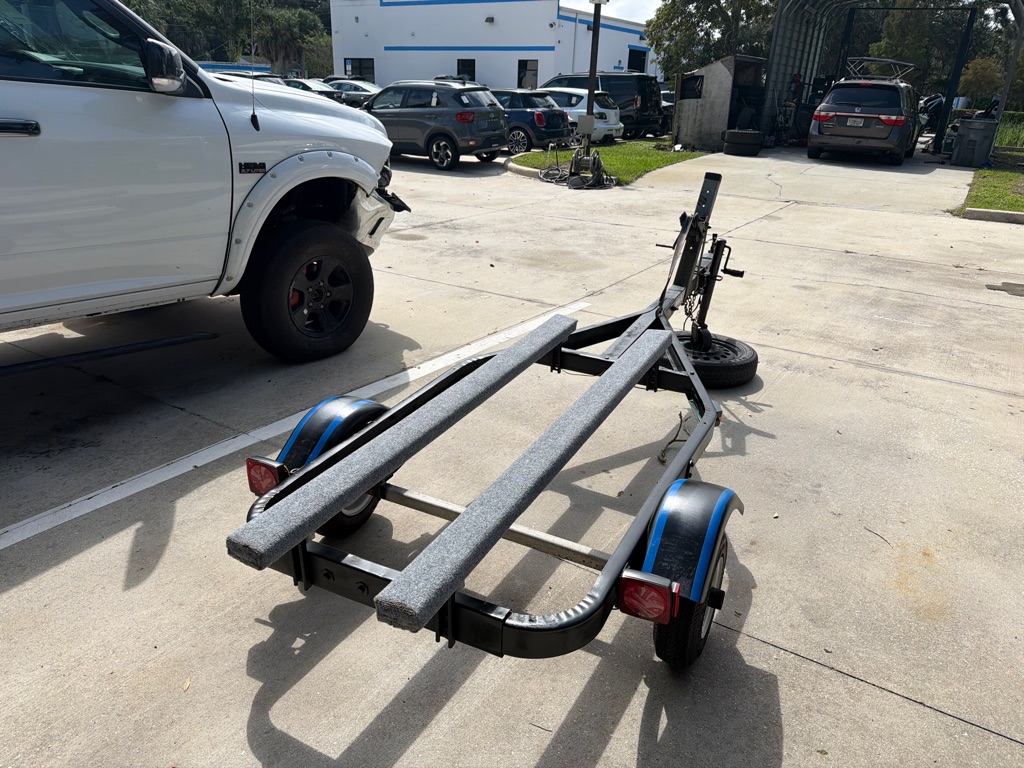 Photo 3 of this HOME MADE JETSKI TRAILER