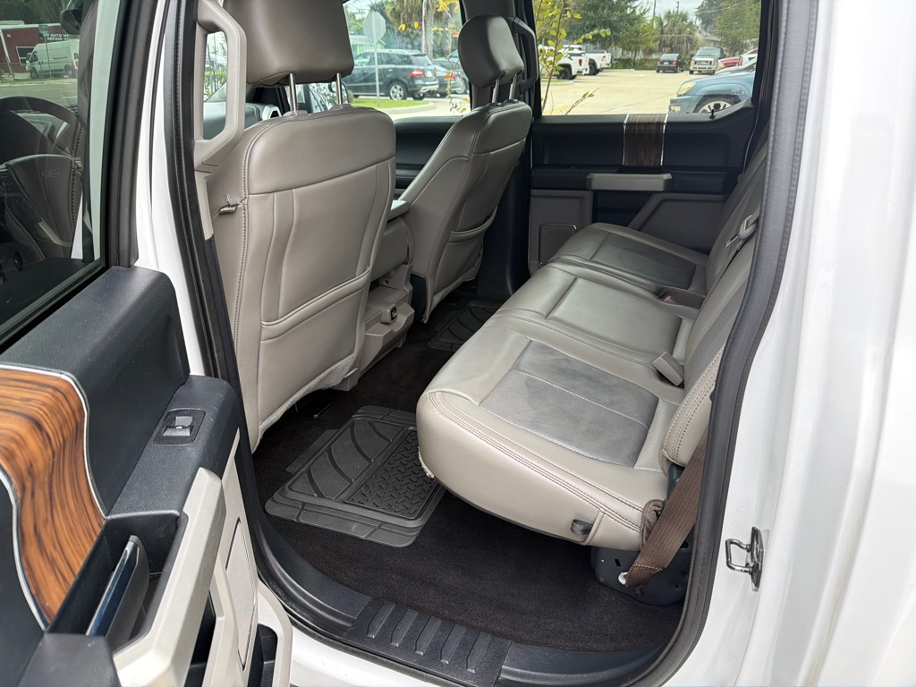 Photo 7 of this FORD F150