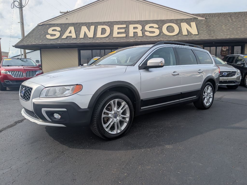 Silver 2016 Volvo XC70 Wagon All-Wheel Drive Automatic