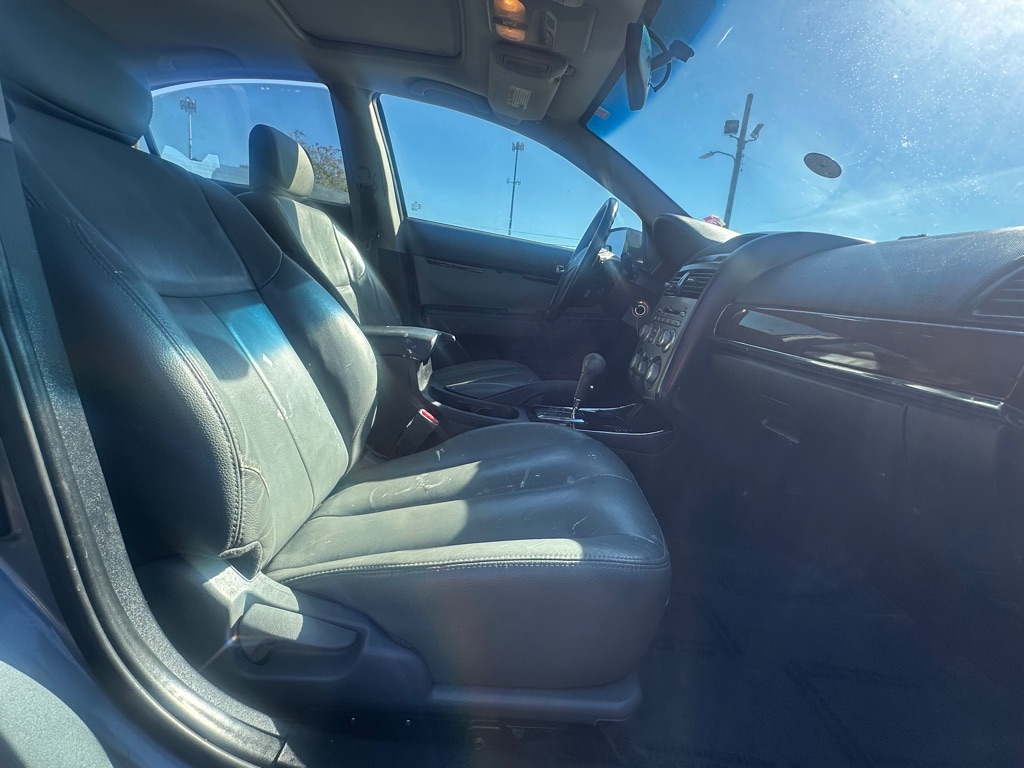 Photo 3 of this MITSUBISHI GALANT