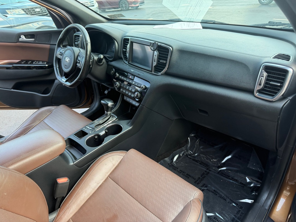 Photo 6 of this KIA SPORTAGE