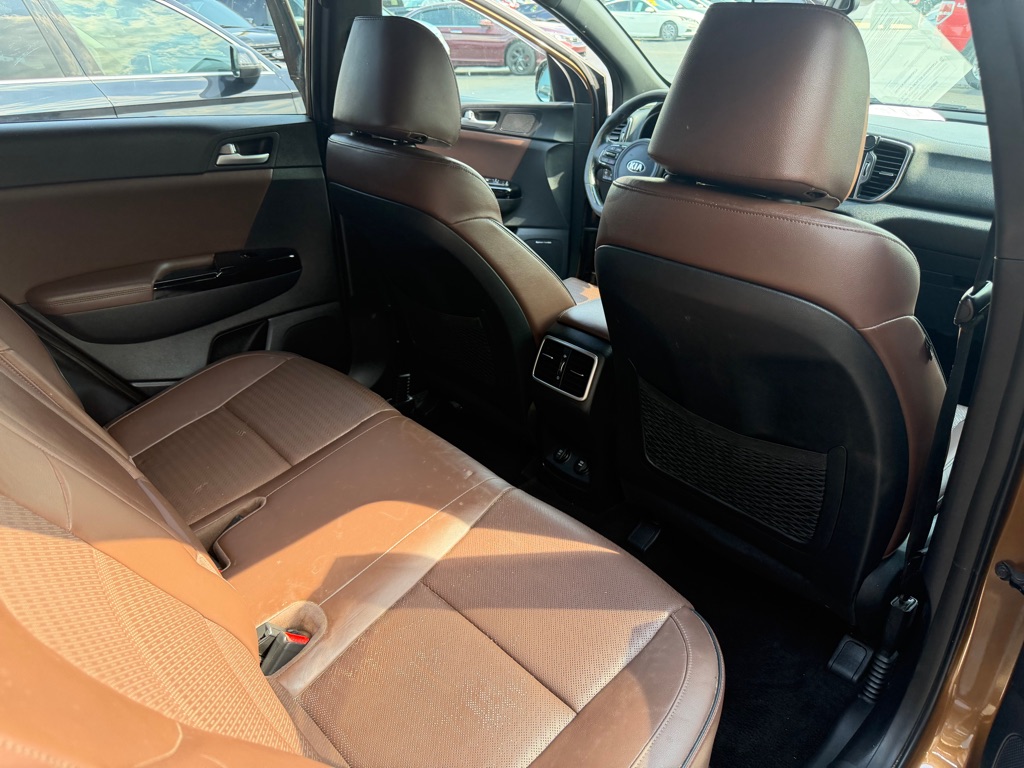 Photo 7 of this KIA SPORTAGE