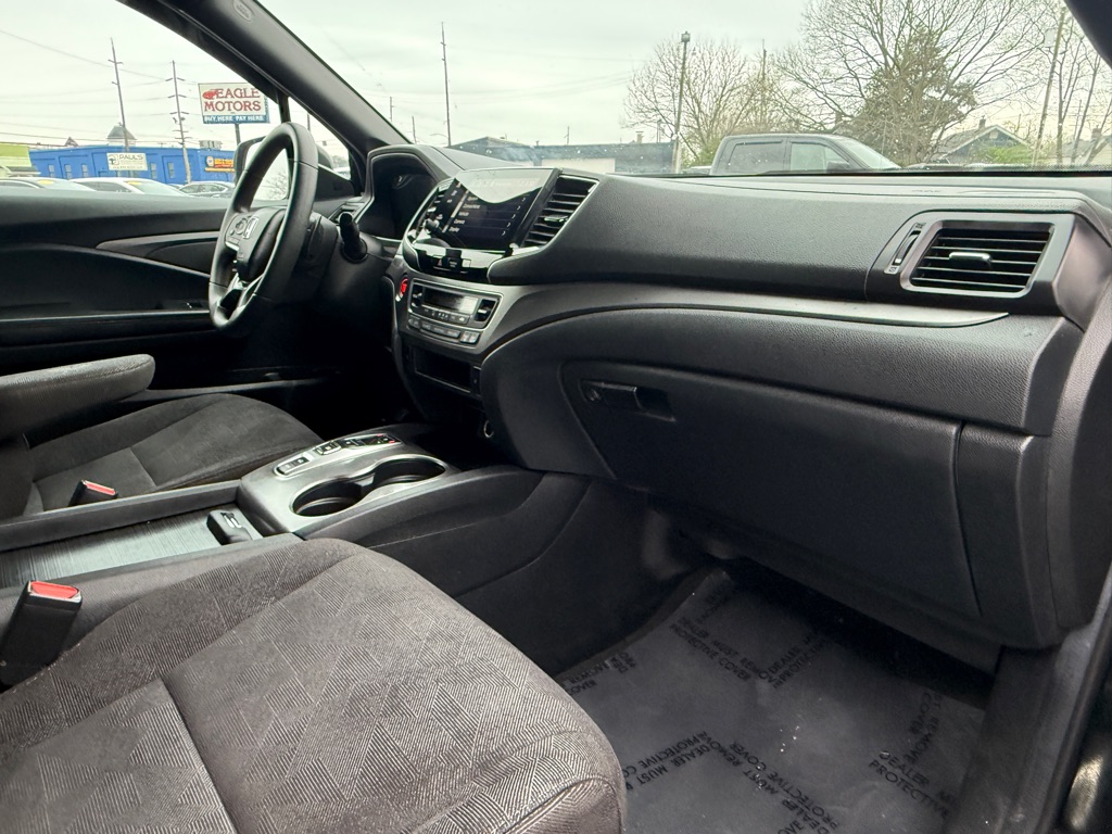 Photo 10 of this HONDA PILOT