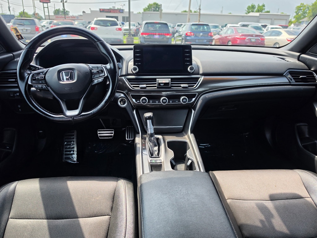 Photo 3 of this HONDA ACCORD