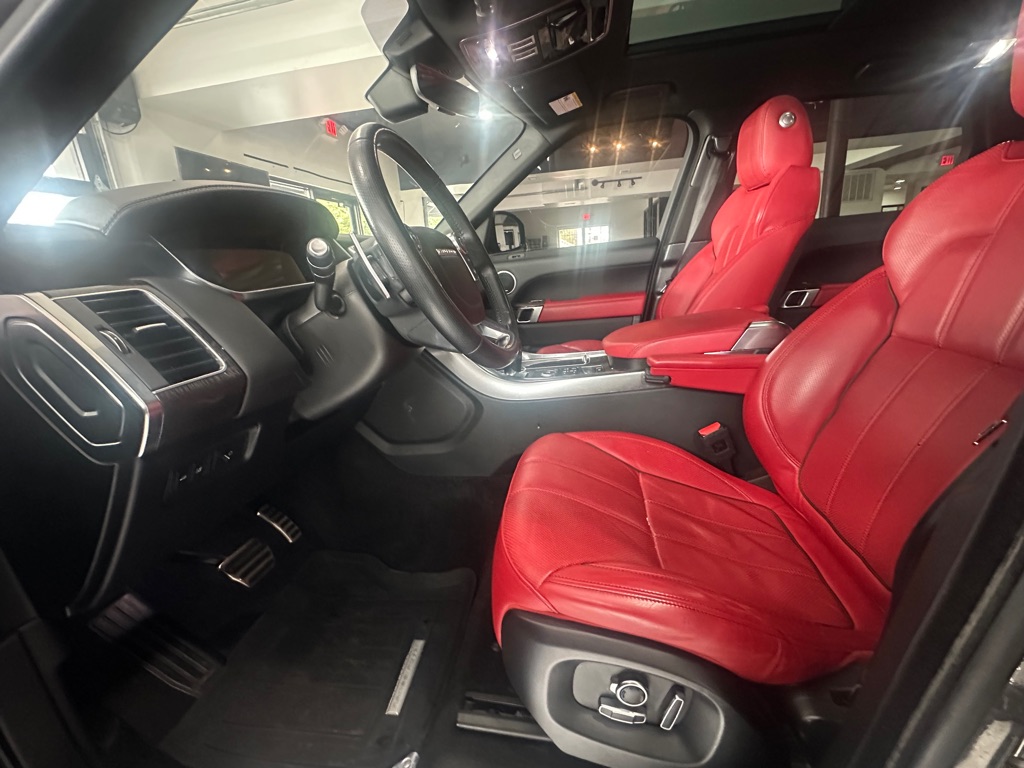 Photo 4 of this LAND ROVER RANGE ROVER SPO