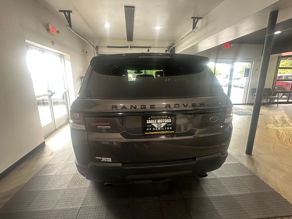 Photo 8 of this LAND ROVER RANGE ROVER SPO