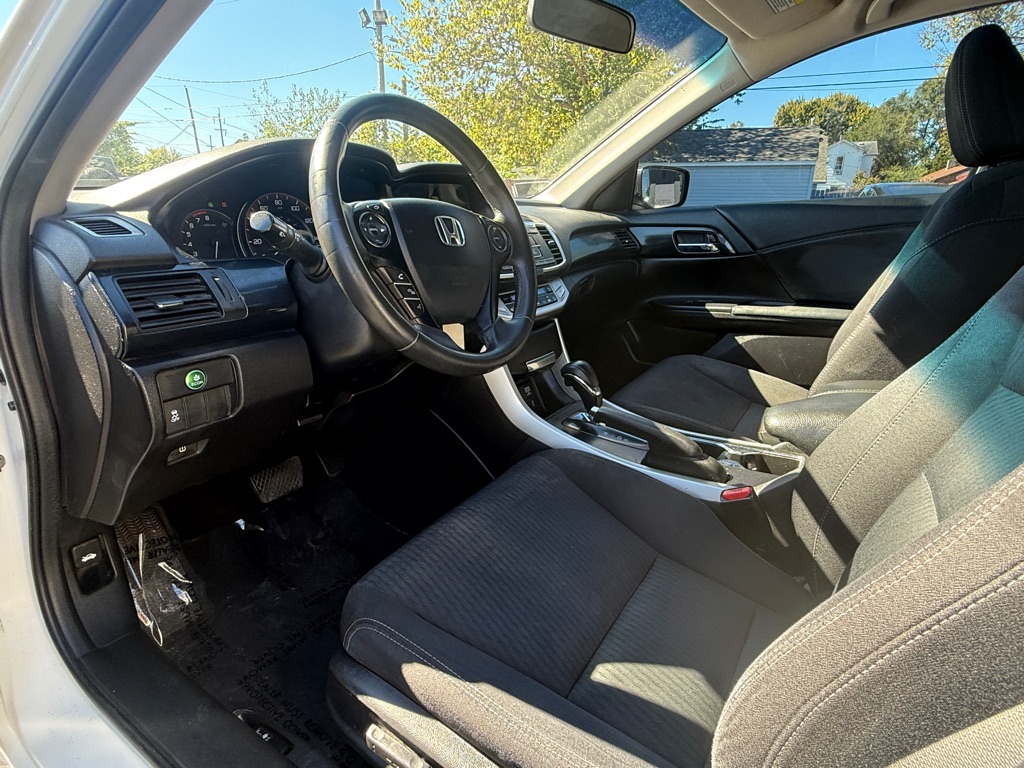 Photo 2 of this HONDA ACCORD