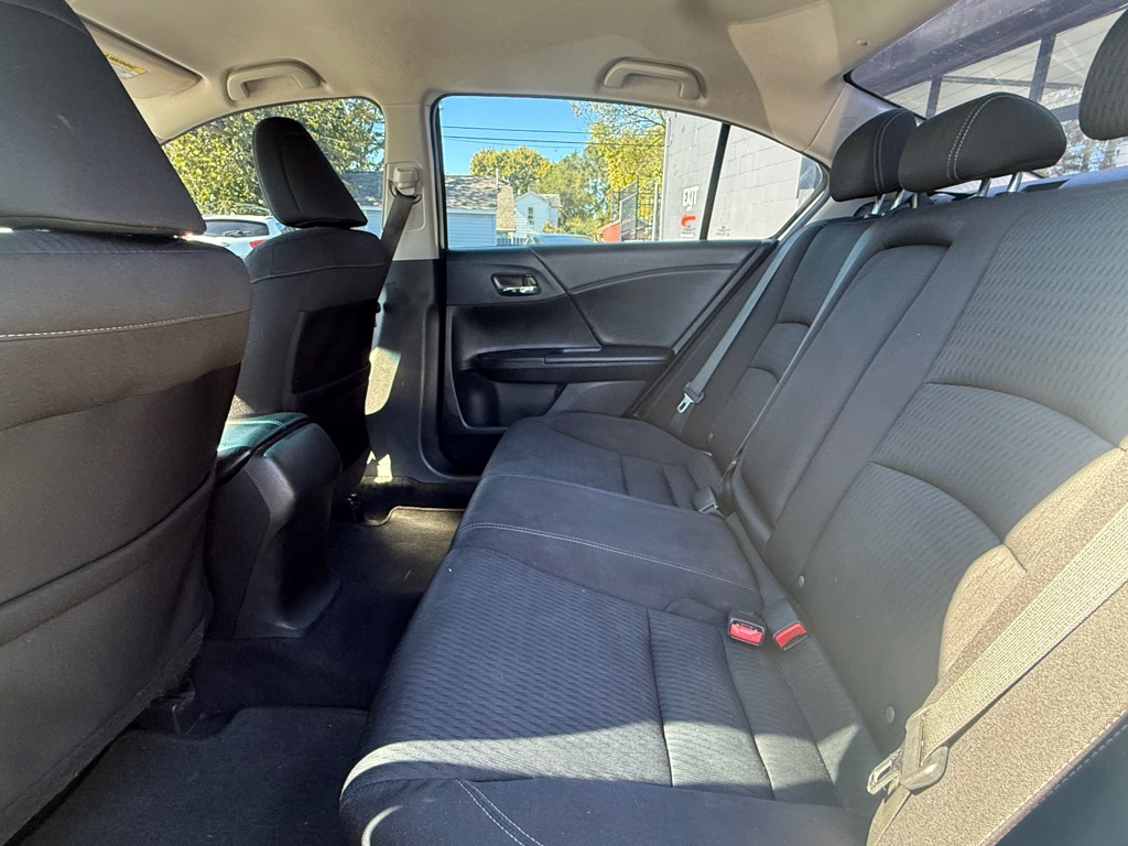 Photo 5 of this HONDA ACCORD