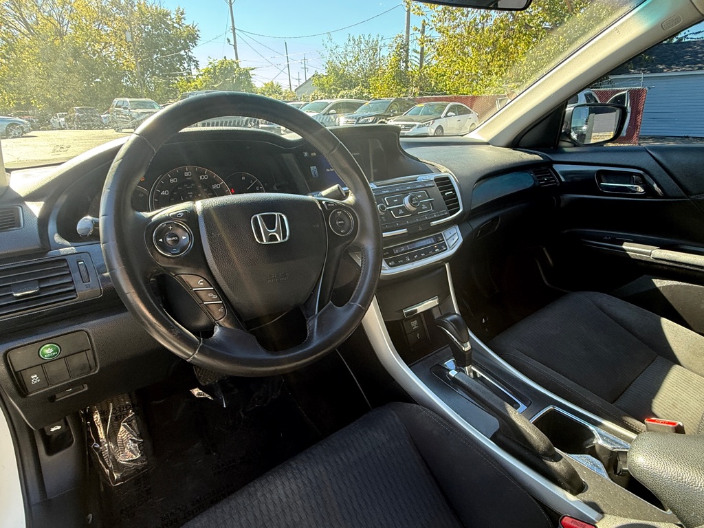 Photo 3 of this HONDA ACCORD