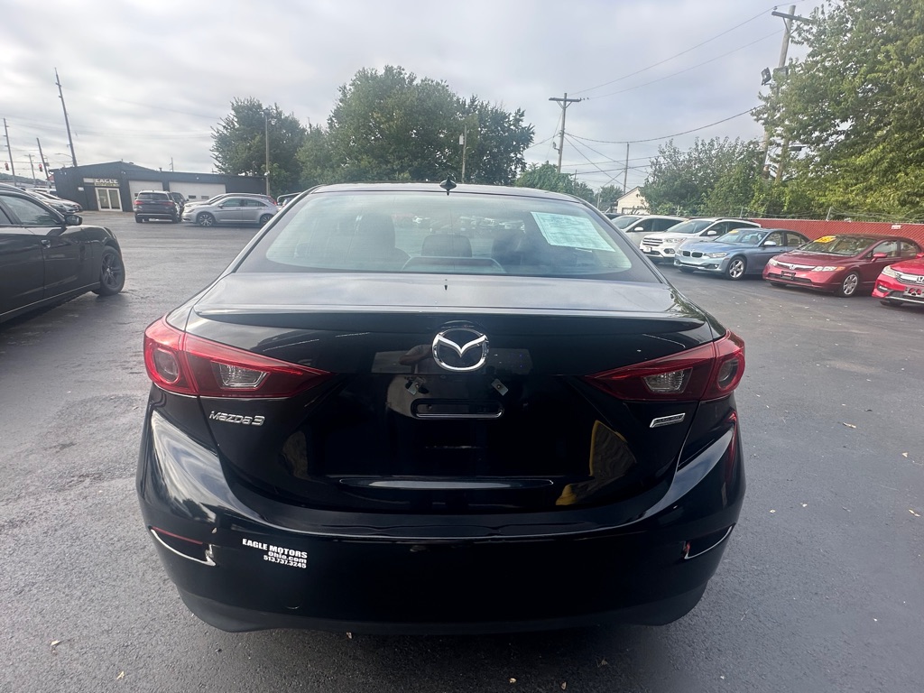 Photo 6 of this MAZDA MAZDA3