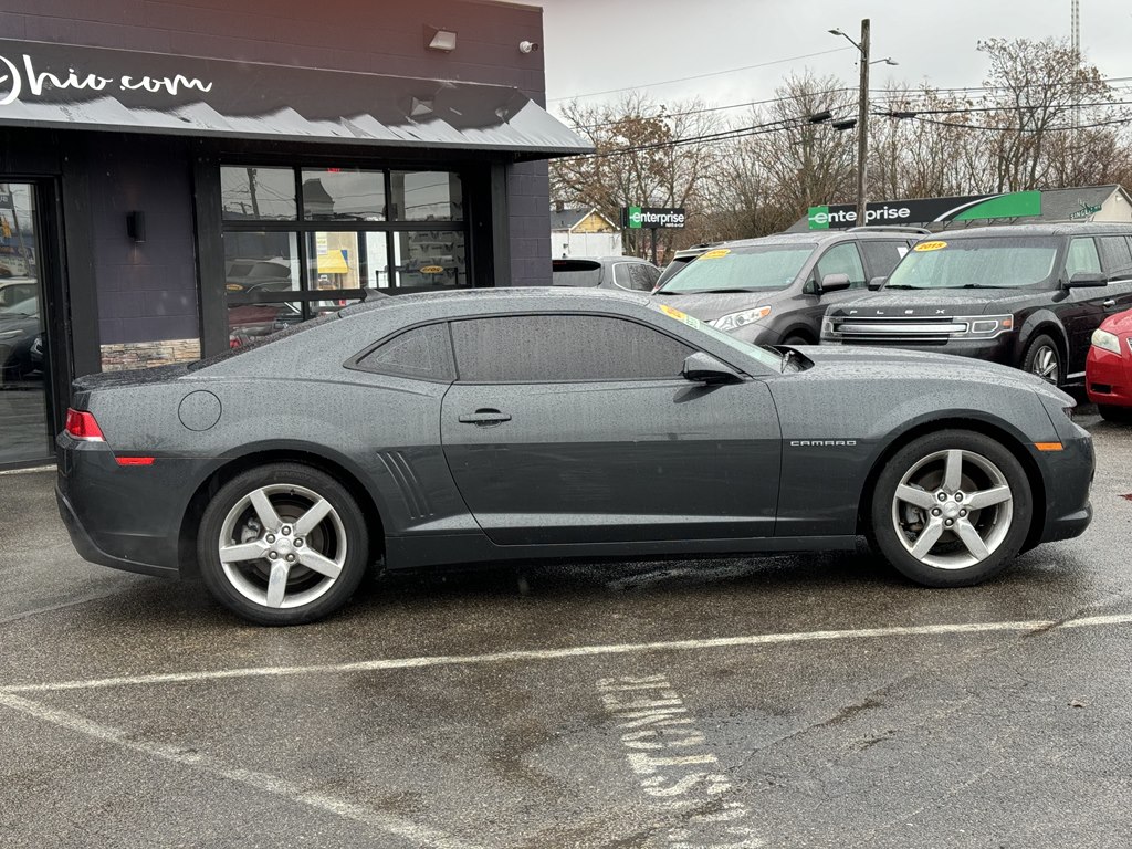 Photo 8 of this CHEVROLET CAMARO