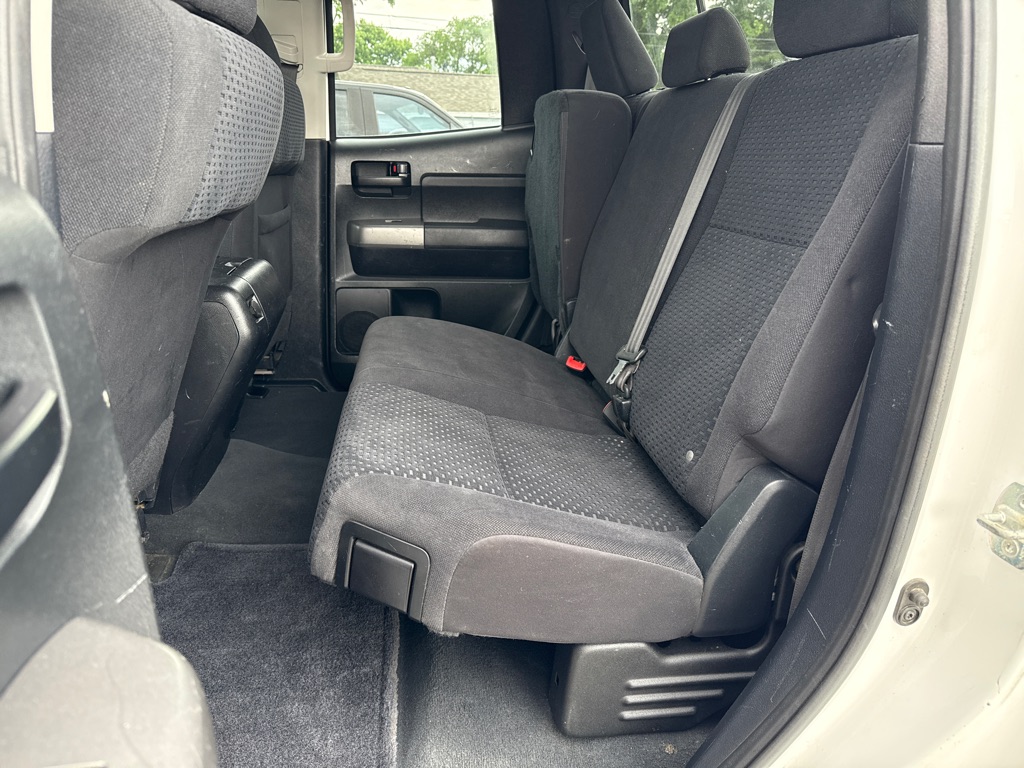 TOYOTA TUNDRA 2011 TOYOTA TUNDRA 5TFUW5F16BX205717