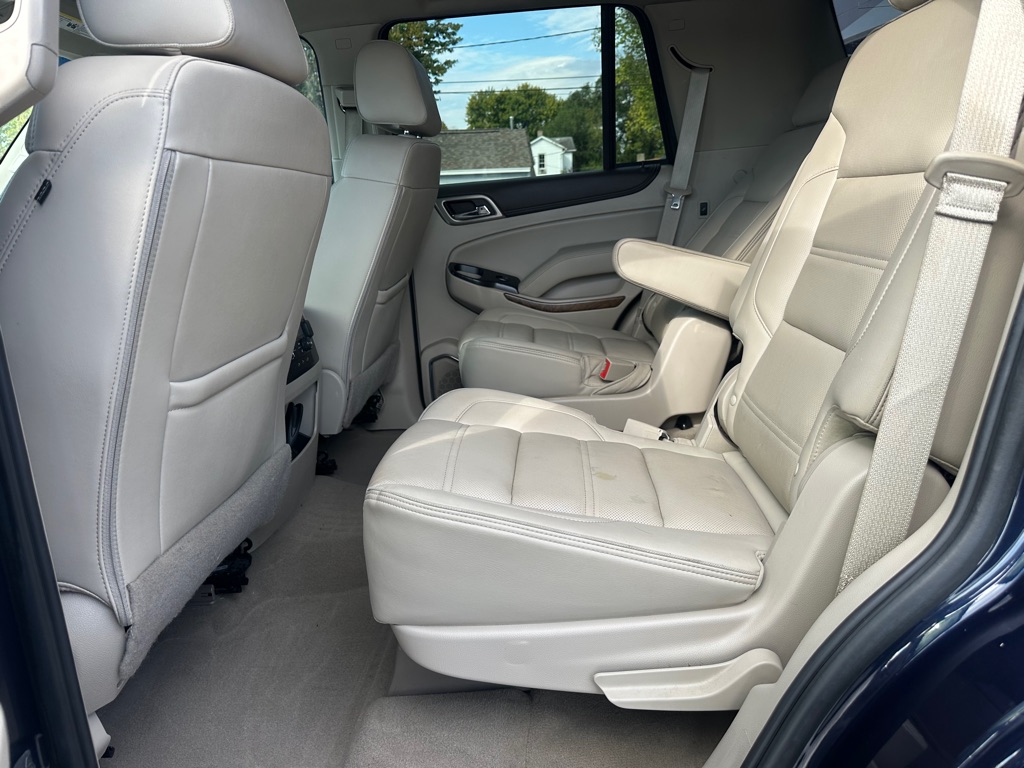 Photo 4 of this GMC YUKON