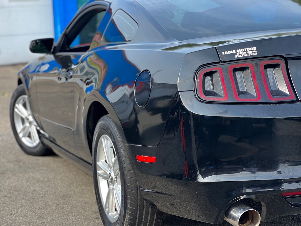 Photo 9 of this FORD MUSTANG