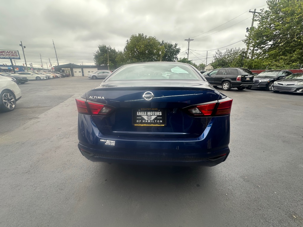 Photo 7 of this NISSAN ALTIMA